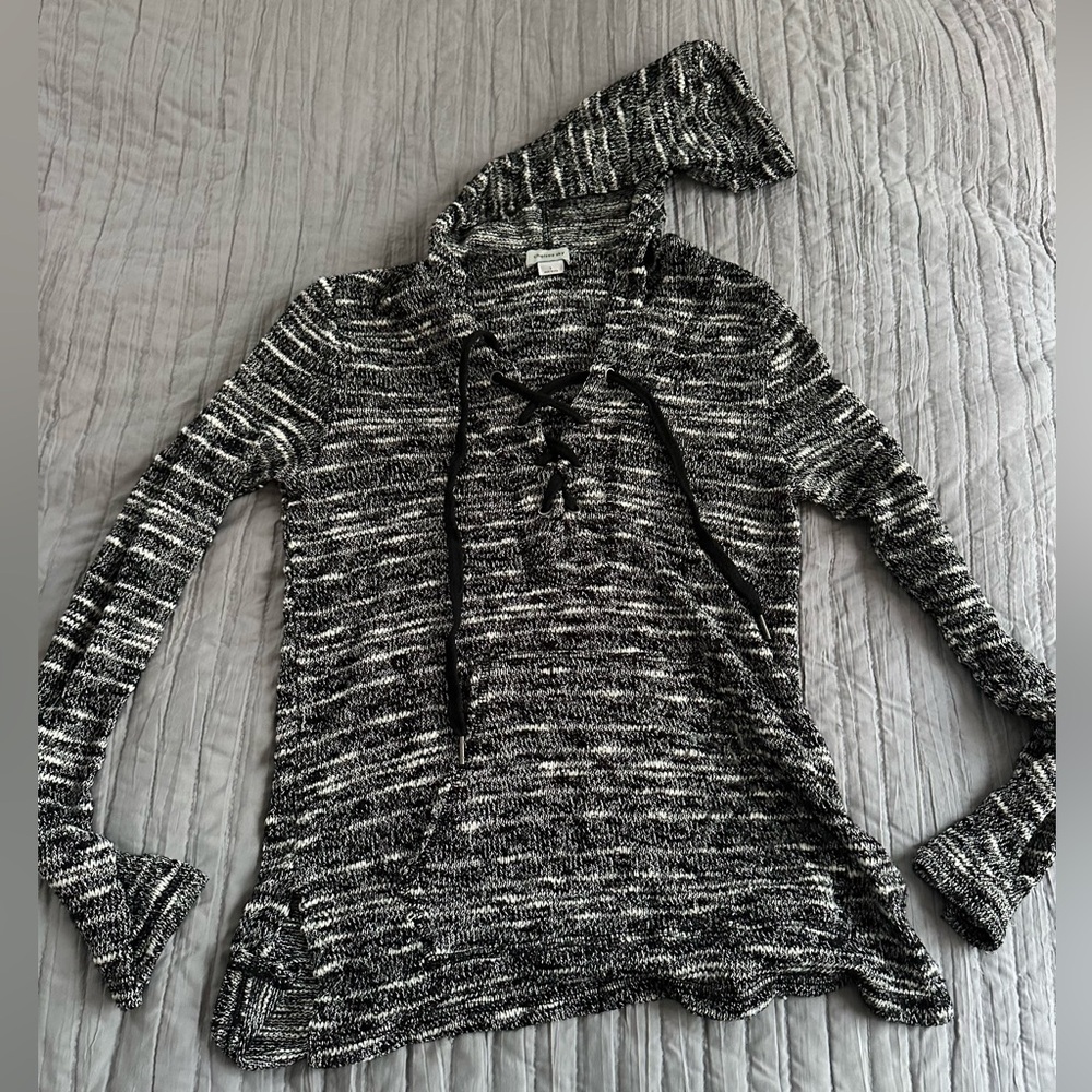 Chelsea Sky Women’s Lace Up Drawstring Hooded Long Sleeve with front pocket